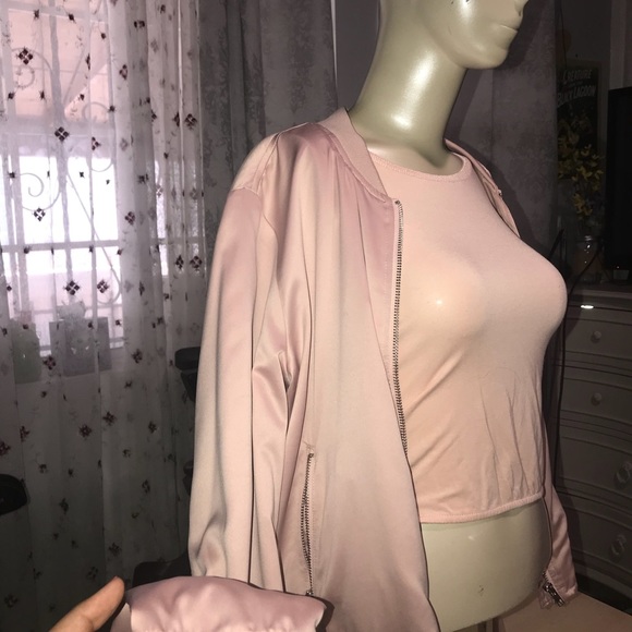 Cute bomber jacket! Pink Size :Medium - Picture 6 of 7